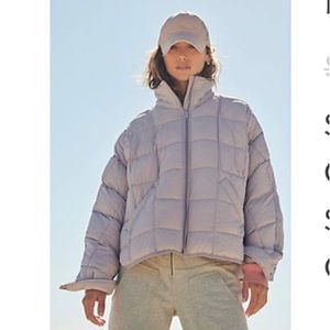 Free People Movement Pippa Puffer in violet dust - like new